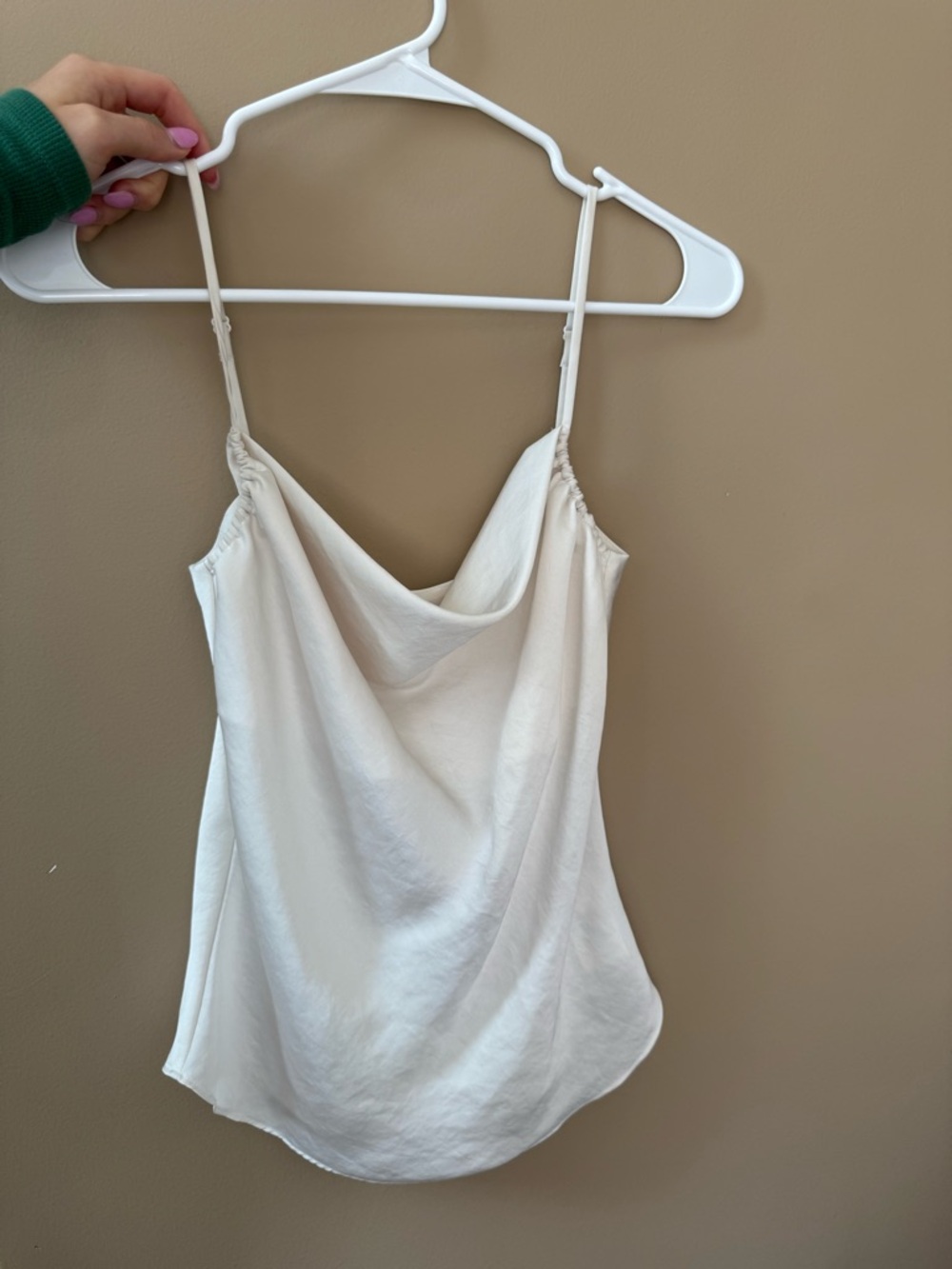 Aritzia Wilfred flowy tank